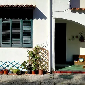 Couette-café Ondamarina, Lascari